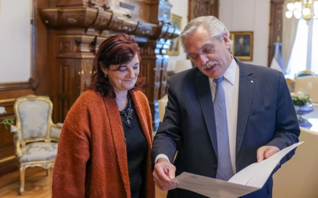 El Gobierno criticó a Camioneros tras la amenaza y el pedido de 130% de aumento: "El bloqueo es violento"