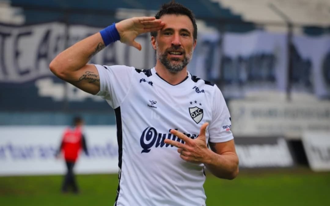 Pavone y Sava nominados para premio Alumni