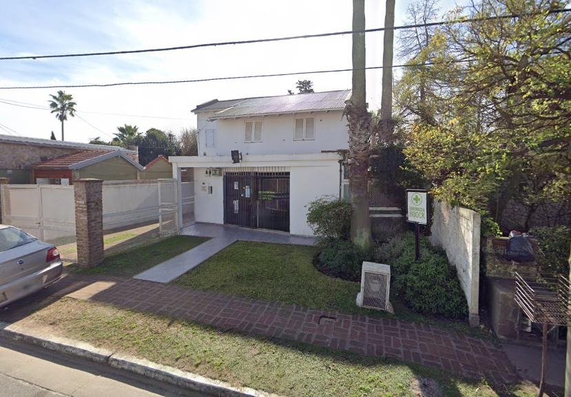 Golpes y amenazas, la receta del brutal robo a dos farmacéuticos en Gonnet