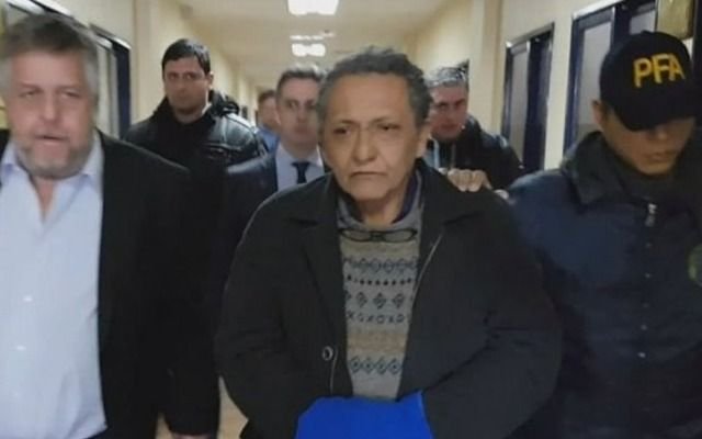 Causa cuadernos: tras un peritaje de la Policía Federal, detectan irregularidades en los escritos de Centeno