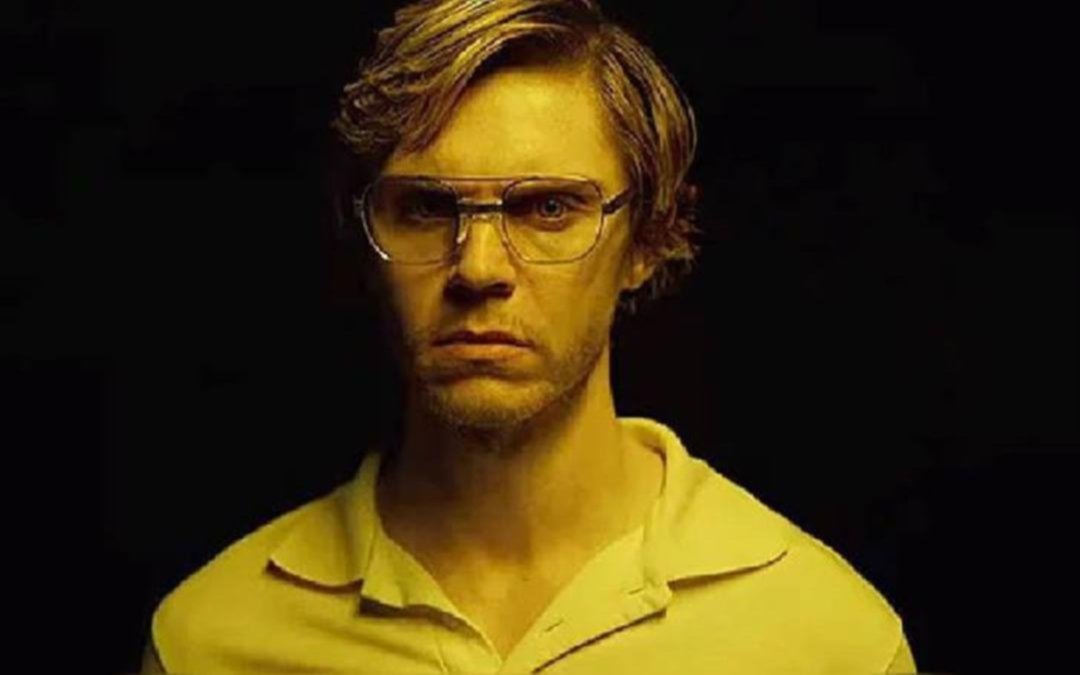 Polémica: prohíben la venta de disfraz para Halloween del asesino Jeffrey Dahmer