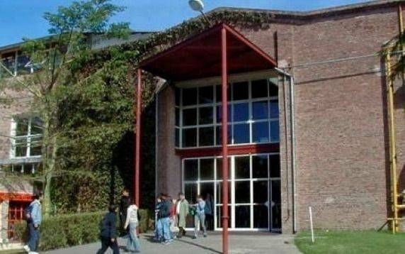 Primera Feria Regional de Turismo de Cercanía en la UNQ