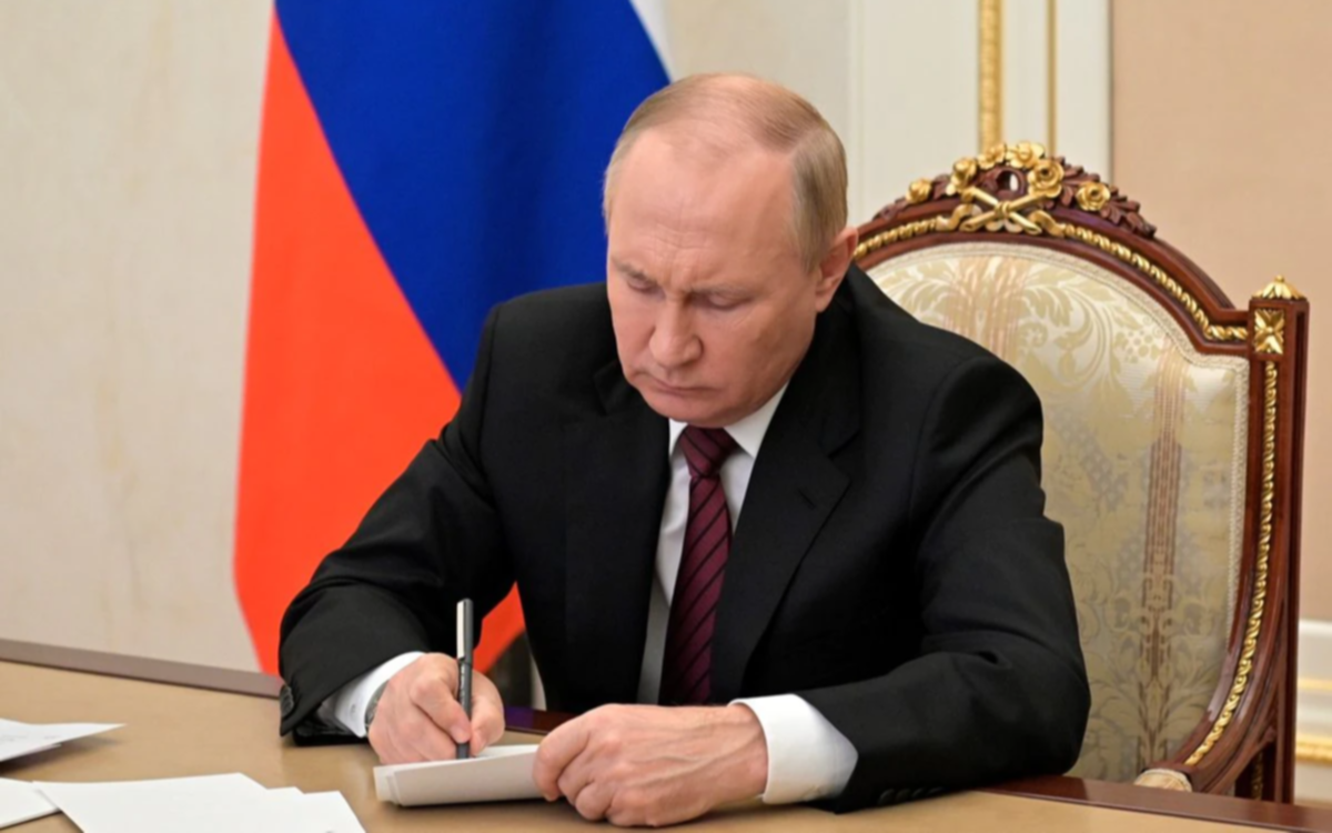 Rusia: se agranda la lista de funcionarios europeos que tienen prohibido entrar al país