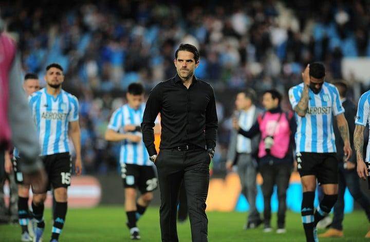 Racing hace lo posible para recuperarse del “nocaut”
