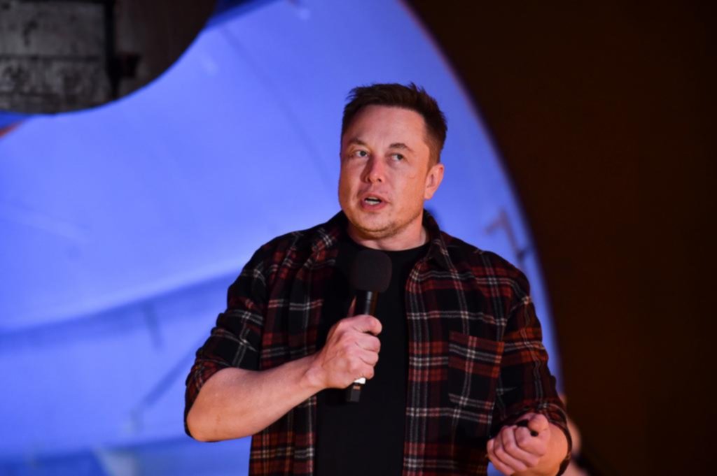 ¿Vas a comprar Twitter? Poné los billetes de una vez Elon