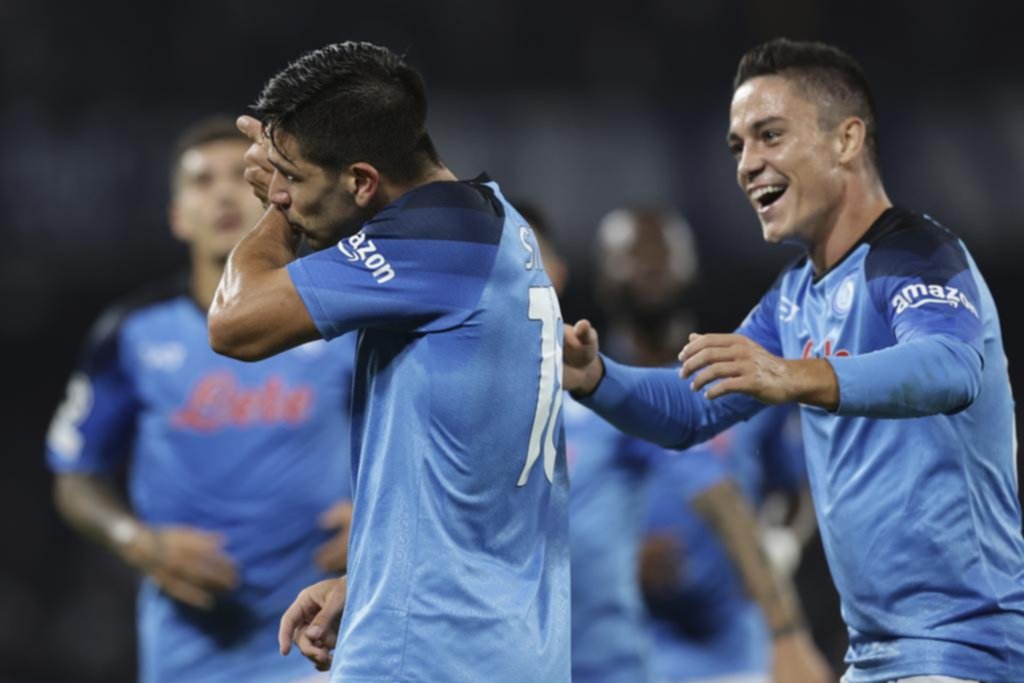 “Gio” Simeone marcó dos goles y ya le mete presión a Scaloni