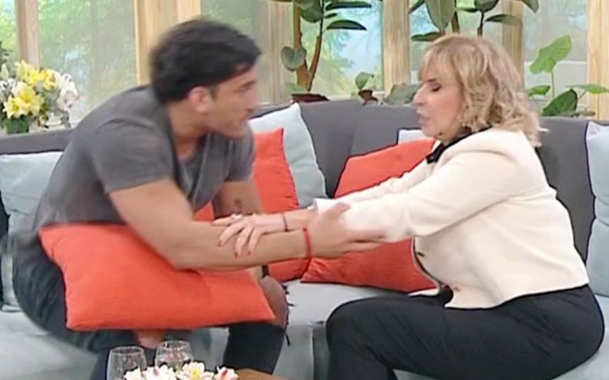 Tomás Holder abandonó una entrevista en vivo: "No quiero seguir"
