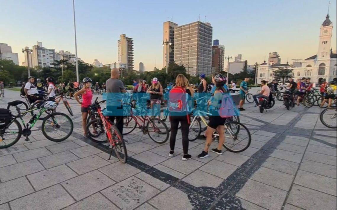 Hartos de los robos, ciclistas platenses se movilizarán por más medidas de seguridad