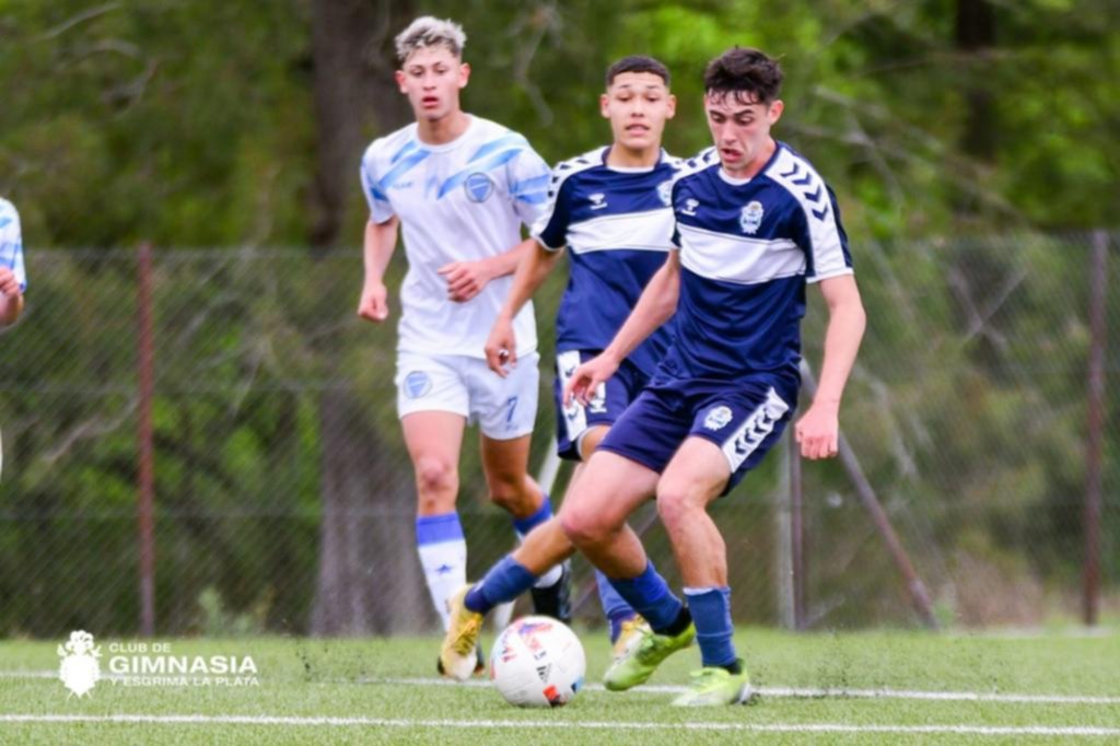 Los juveniles enfrentan a la T en la anteúltima fecha