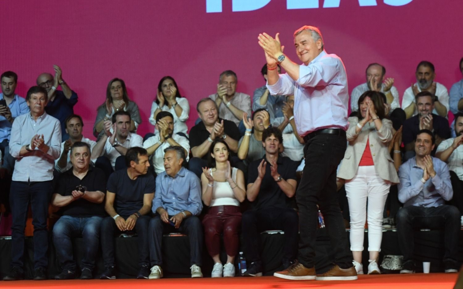Mensaje de la UCR al PRO: "Liderar no es creernos que somos el mejor equipo de los últimos 50 años y fracasar"