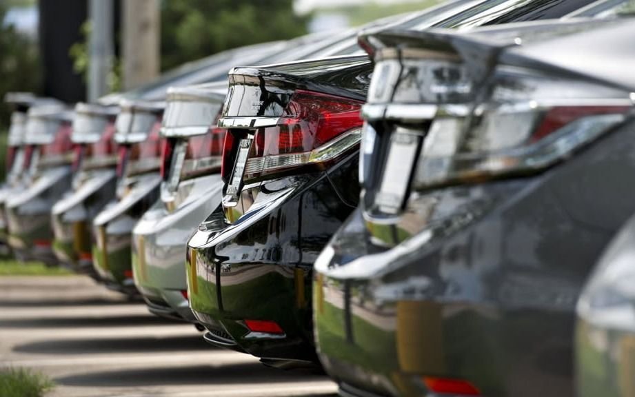Los patentamientos cayeron un 7,4% en octubre, pero se mantiene la suba interanual