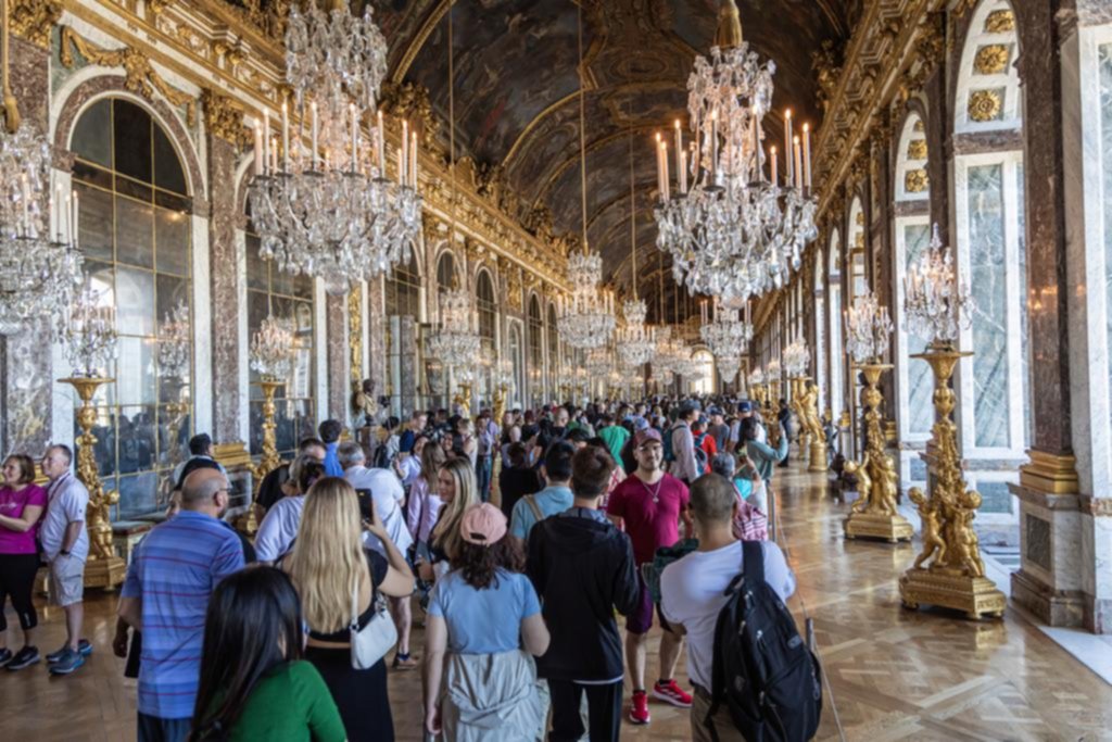 Versalles, 400 años de historia y el anhelo de siempre: eclipsar con su belleza