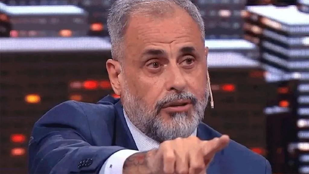 Clérici apuntó contra Rial: “ser asqueroso y turbio”