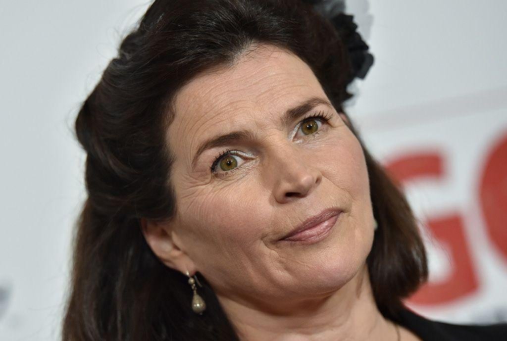 Julia Ormond demanda a Disney y a Weinstein