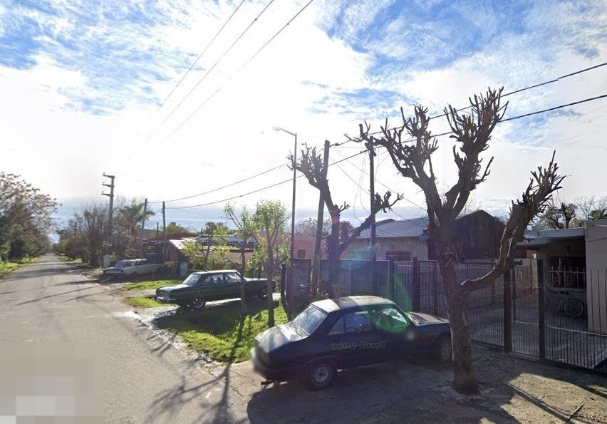 Una familia dormía en su casa, pero entraron ladrones, que la despertaron, ataron y robaron