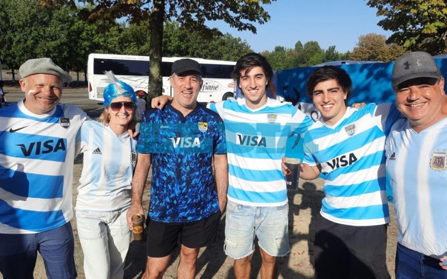 EL DIA en Francia.- Todo el color en la previa del partido entre Argentina - Japón