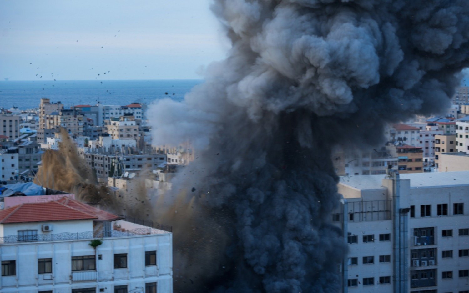 La Cancillería argentina abrió un registro de argentinos que puedan requerir una evacuación de Israel