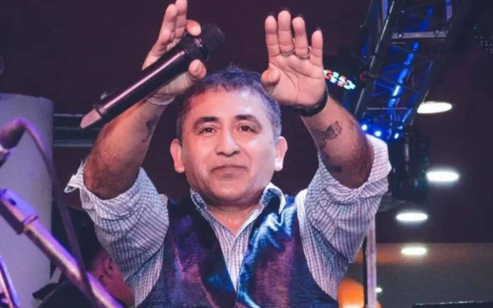 VIDEO. ¡Estás igual! Apareció un doble de "Huguito" Flores y se volvió viral en redes sociales