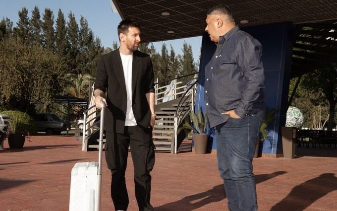 "Chiqui" Tapia recibió a Lionel Messi y le dedicó un mensaje en las redes: "Volviste a casa"