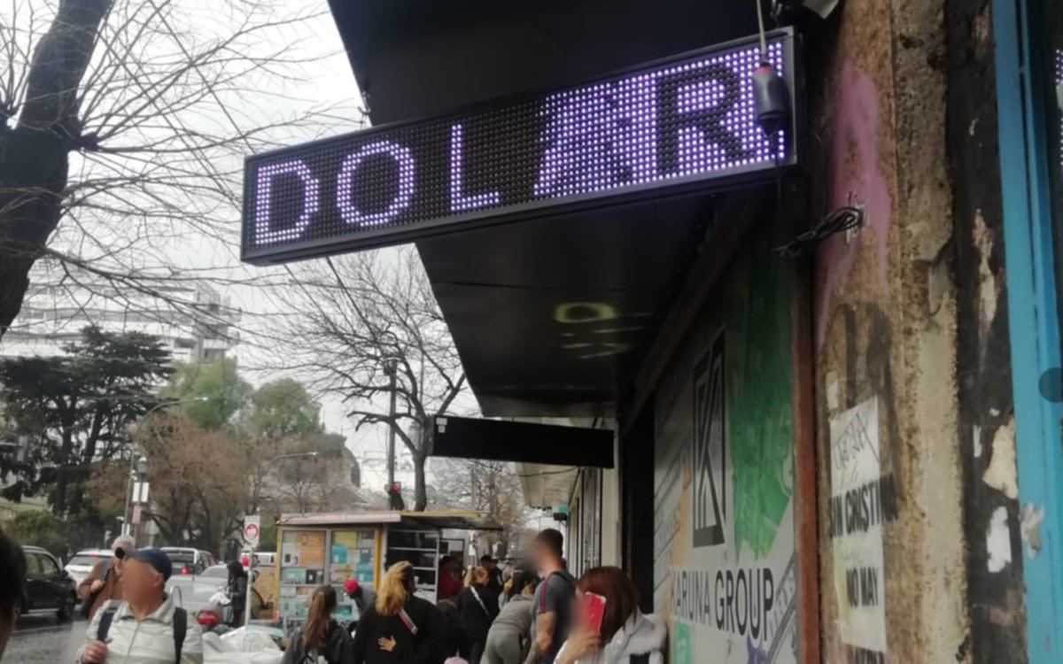 Dólar blue hoy y dólar hoy: a cuánto cotizó este lunes 9 de octubre