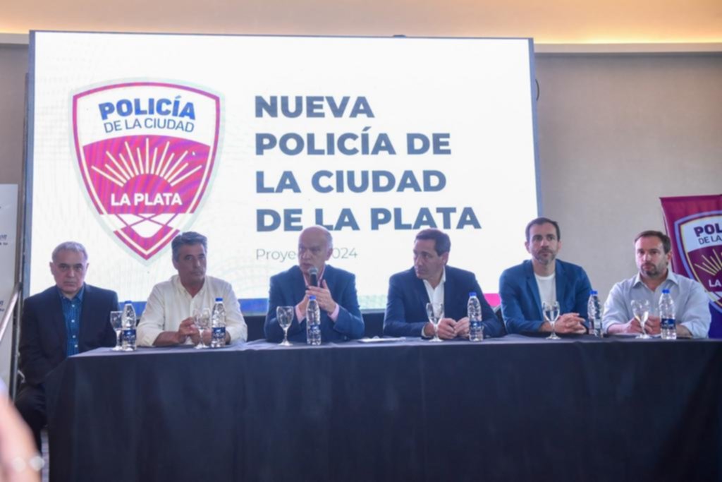 Garro y Grindetti presentaron proyecto para la Policía local