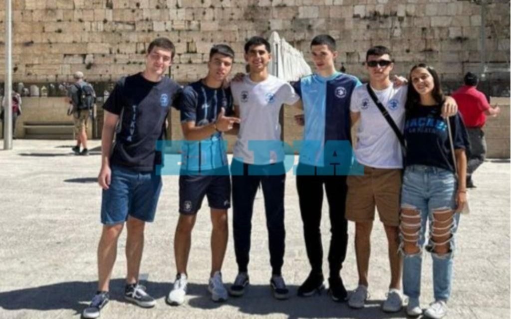 Un grupo de chicos de 18 años de La Plata quedó en medio de los bombardeos en Israel: la angustia de sus familias
