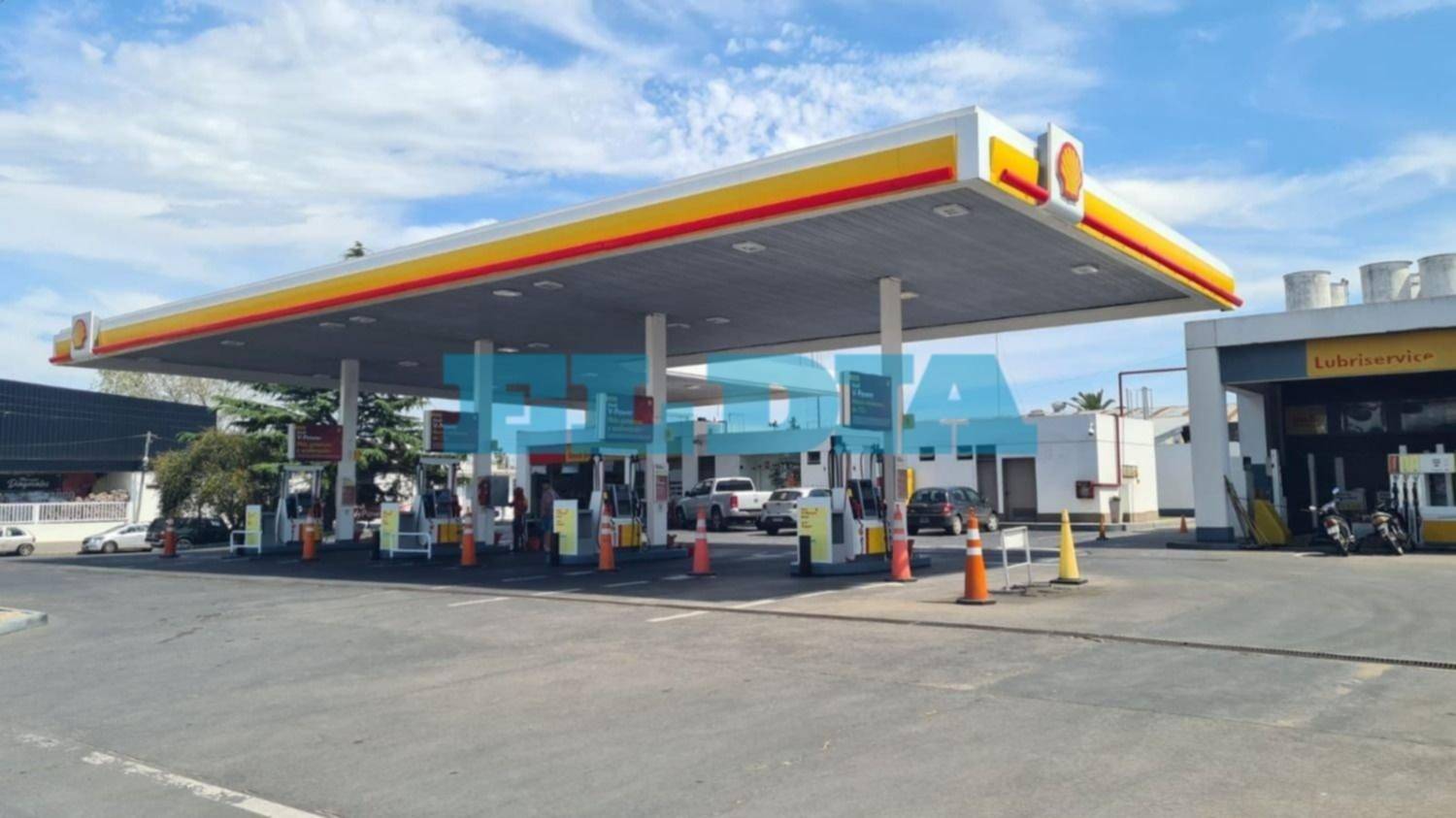 Incertidumbre total en La Plata: estaciones de servicio cerradas por falta de combustible