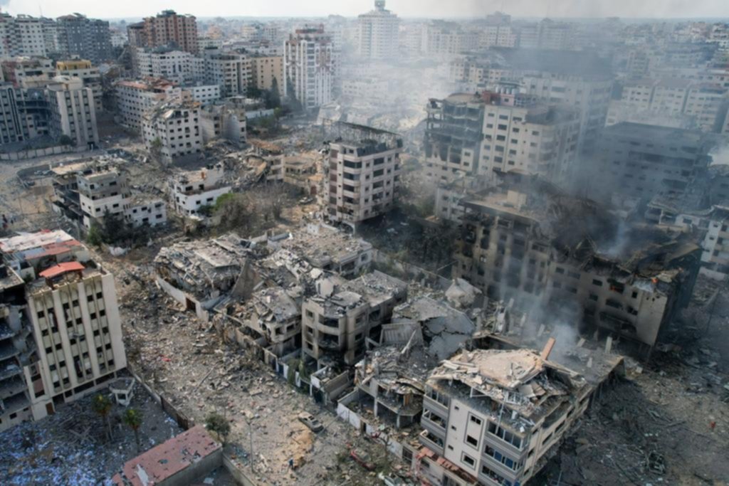 Israel lanza una ofensiva “total” contra Hamás en la Franja de Gaza