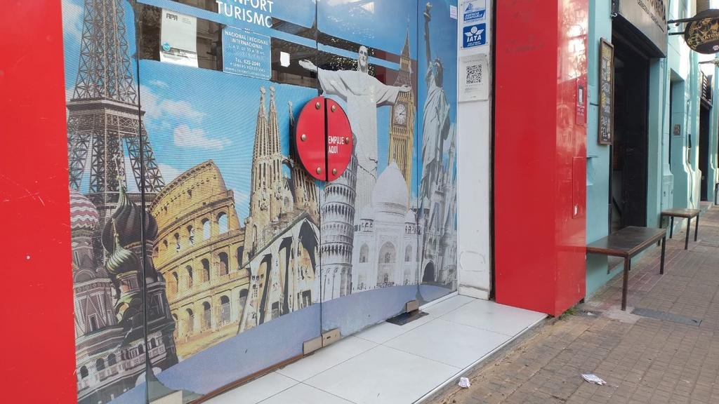 Viajes al exterior: apuran los pagos de operaciones en pesos