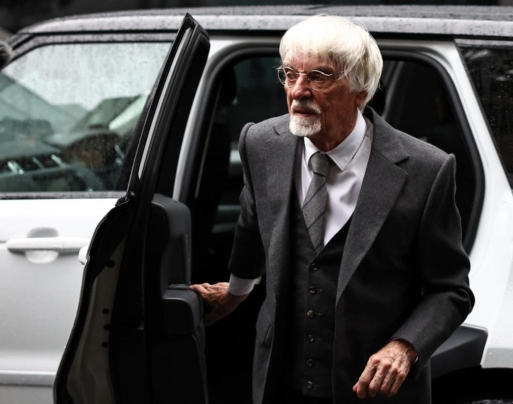 Ecclestone: 17 meses de prisión y una multa económica