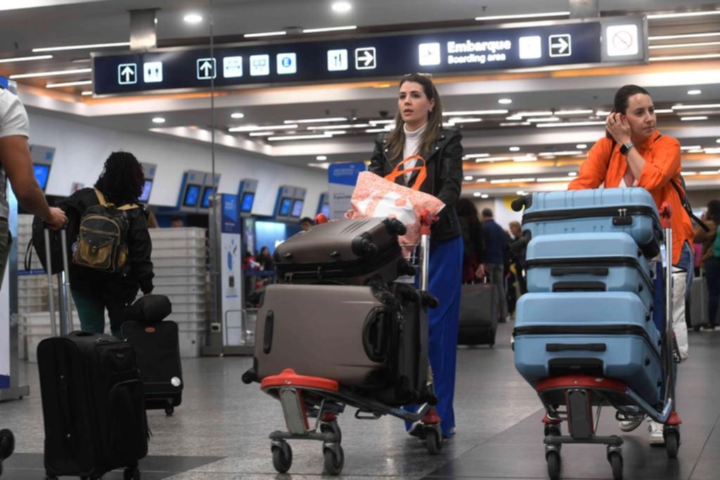 Un finde muy movido: miles de turistas viajan por el país