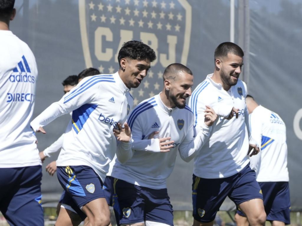 En Boca, pegan la vuelta Rojo, Chiquito y Figal; y Weigandt jugó como lateral izquierdo