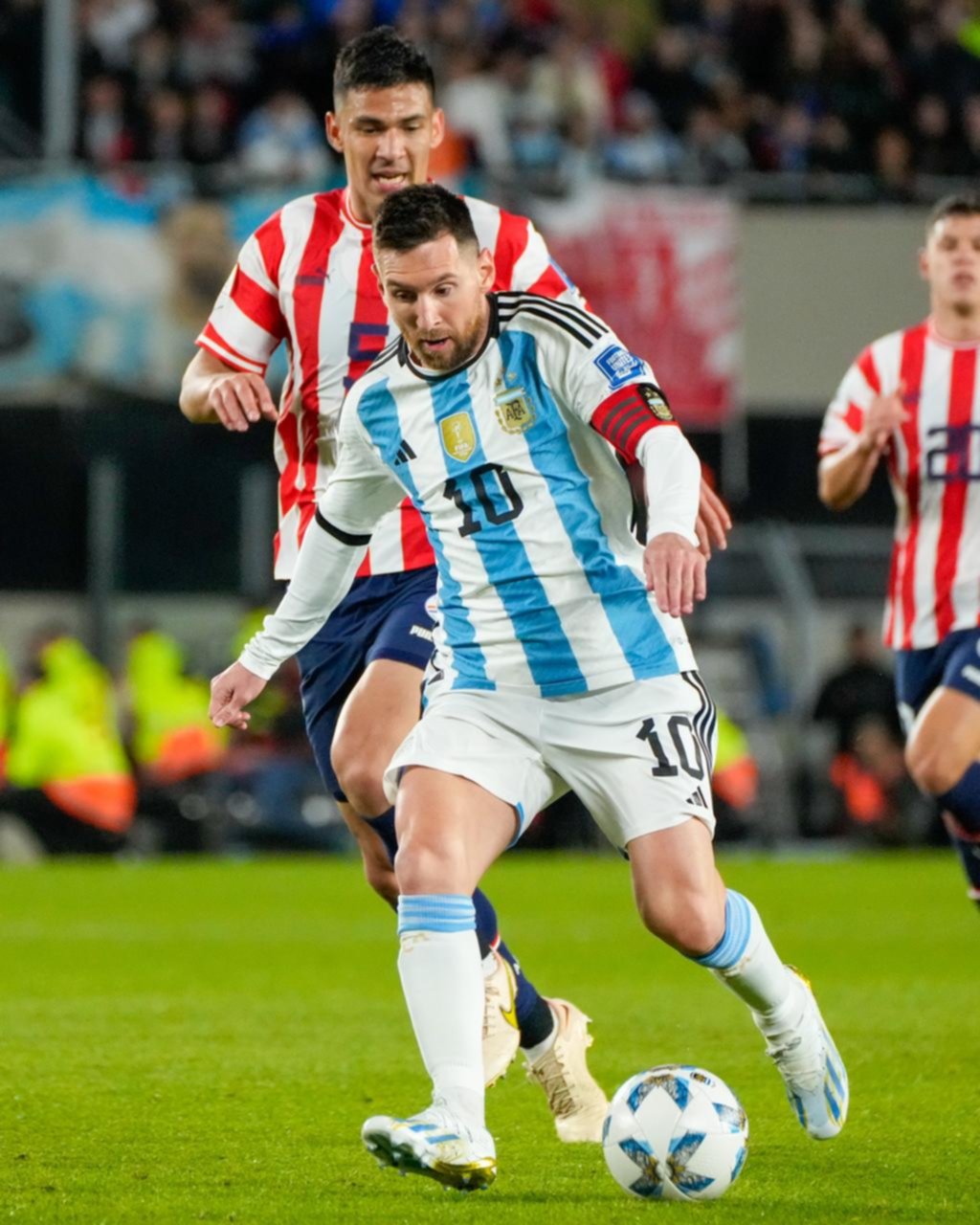 De nuevo bajo la lupa Messi, la única duda de Scaloni