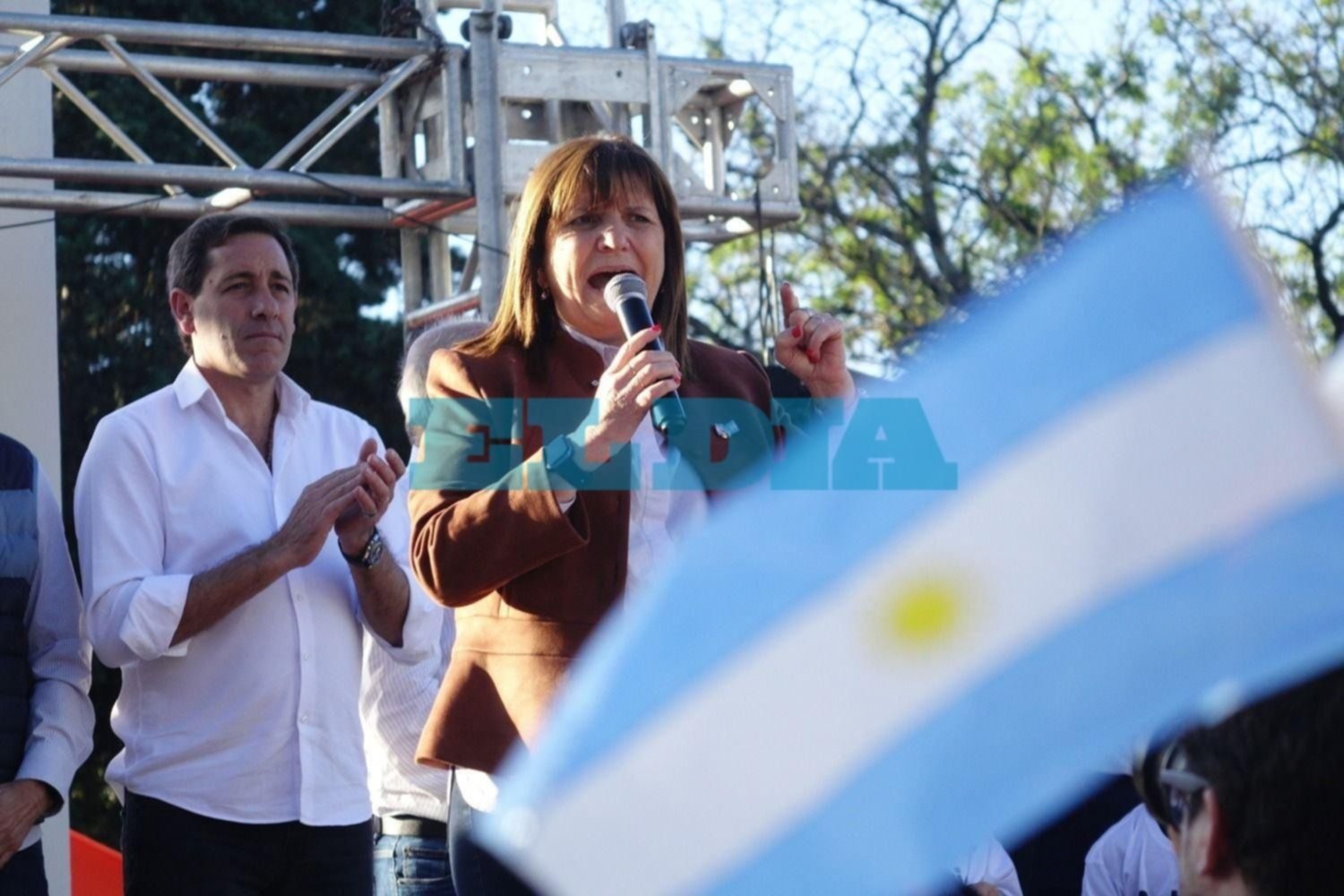 Garro, Bullrich y Grindetti cerraron la campaña en La Plata: "Estamos frente a la última batalla"