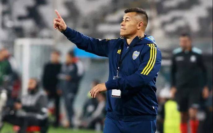 Boca llegó a semis de Copa Argentina pero Almirón no piensa "más allá de la final de Libertadores con Fluminense"