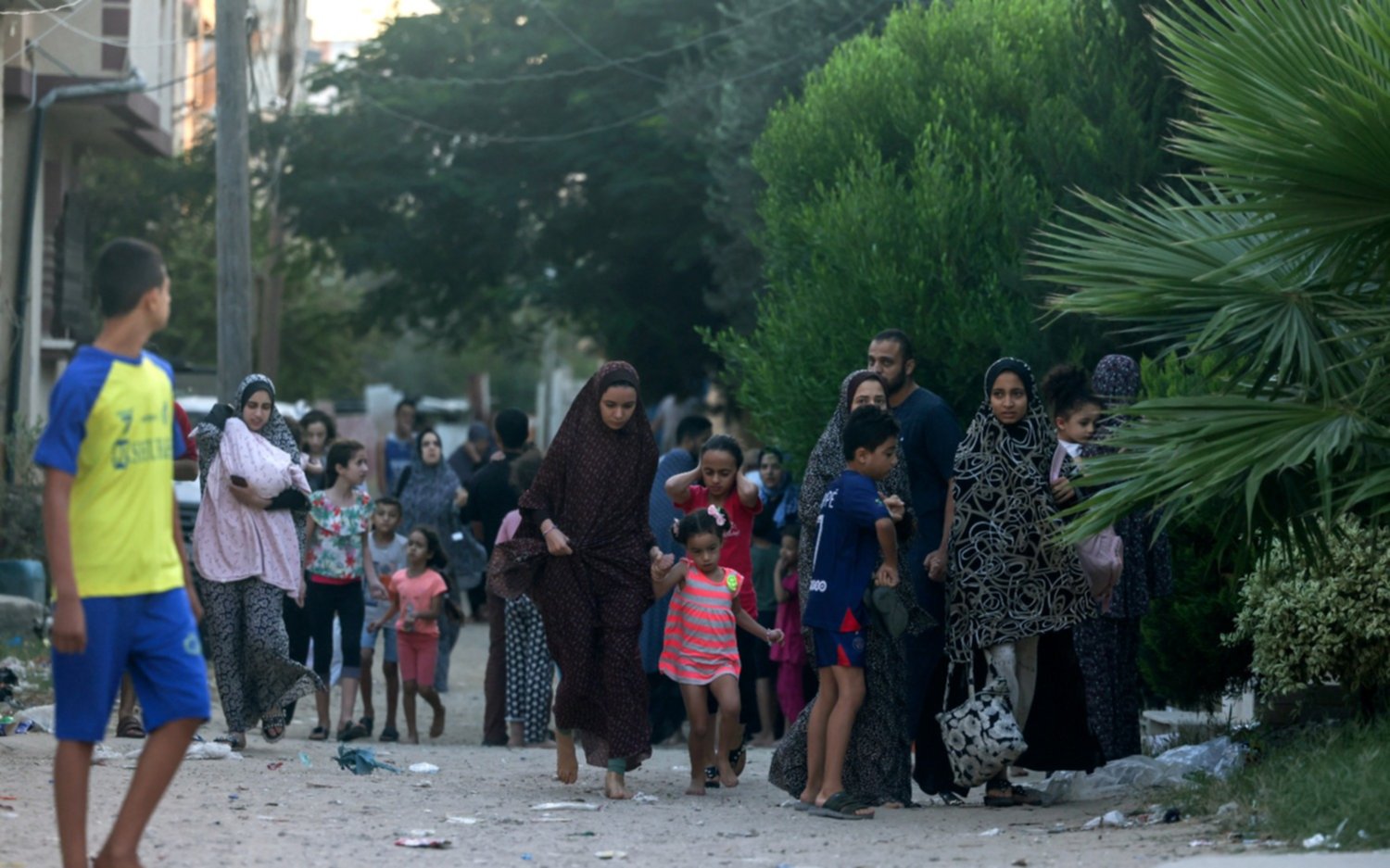 Se agrava la crisis humanitaria en Gaza: Israel listo para la invasión tras los ataques de Hamas