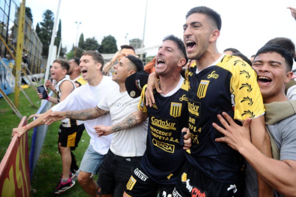 Con polémica, Almirante ganó y es finalista en la PN