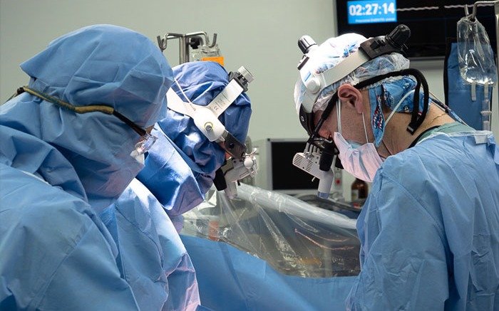 Por la falta de insumos médicos, los cardiólogos ya se preguntan si hay margen de seguridad para operar