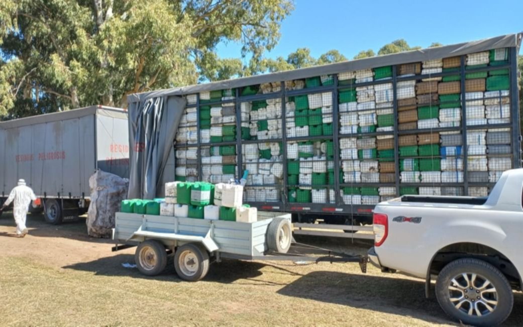 Diez millones de kilos en envases vacíos de agroquímicos ya no están en el campo argentino