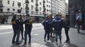 El blue, “anestesiado”: bajó a $900 casi sin operaciones