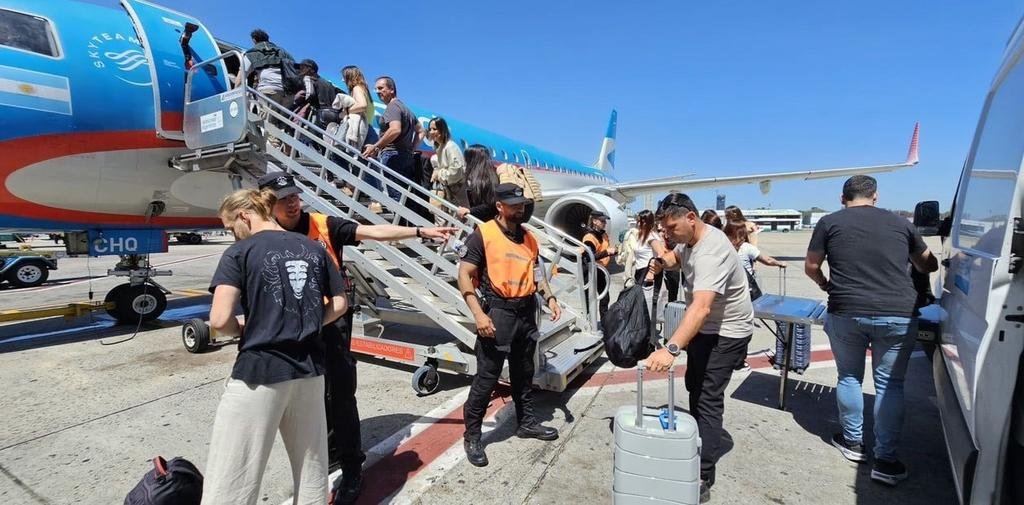 Falsa amenaza de bomba provocó caos en Aeroparque