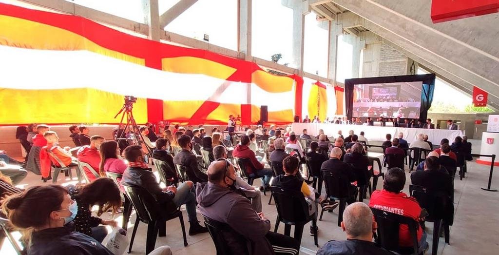 Estudiantes lleva adelante su Asamblea Ordinaria