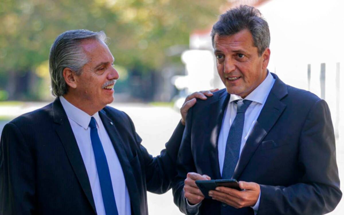 Elecciones 2023.- Alberto Fernández felicitó a Sergio Massa tras el triunfo: "Es la persona mejor preparada"