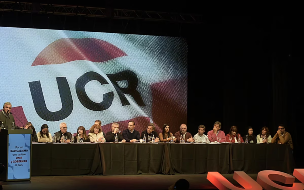 La UCR se reúne para analizar su postura en el balotaje en medio de un fuerte debate interno en Juntos por el Cambio