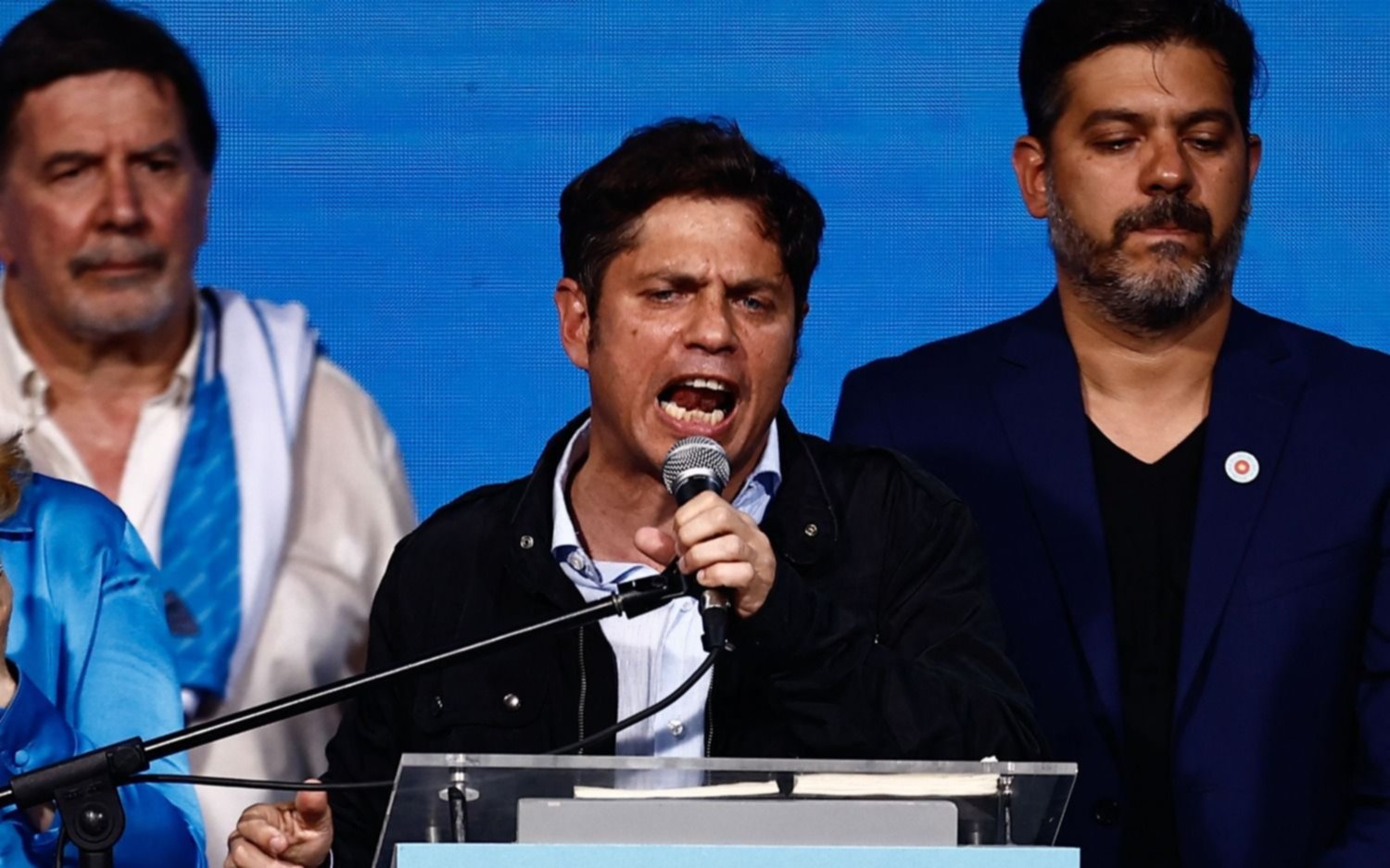Elecciones 2023.- "Payaso desorientado": la crítica de Axel Kicillof a Javier Milei por ofrecerle ministerios a Patricia Bullrich y a Myriam Bregman