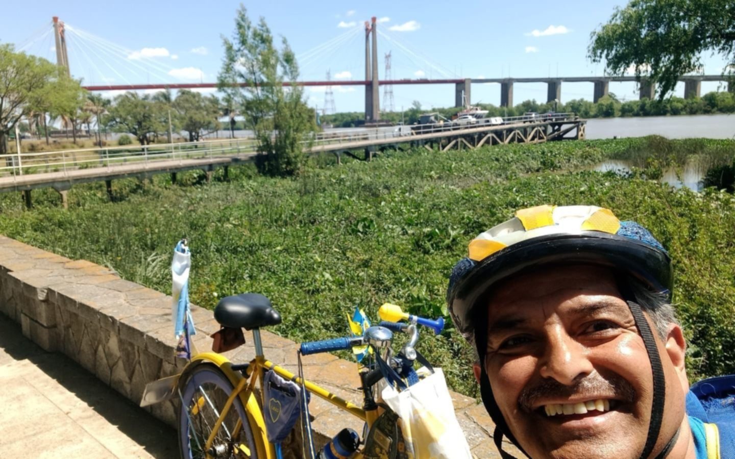 De La Plata al Maracaná, ¡en bicicleta!: la travesía de un peluquero de Gonnet para ver Boca - Fluminense