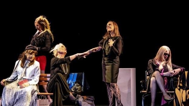 “(des)Hechas de amor”: en tren de confesiones