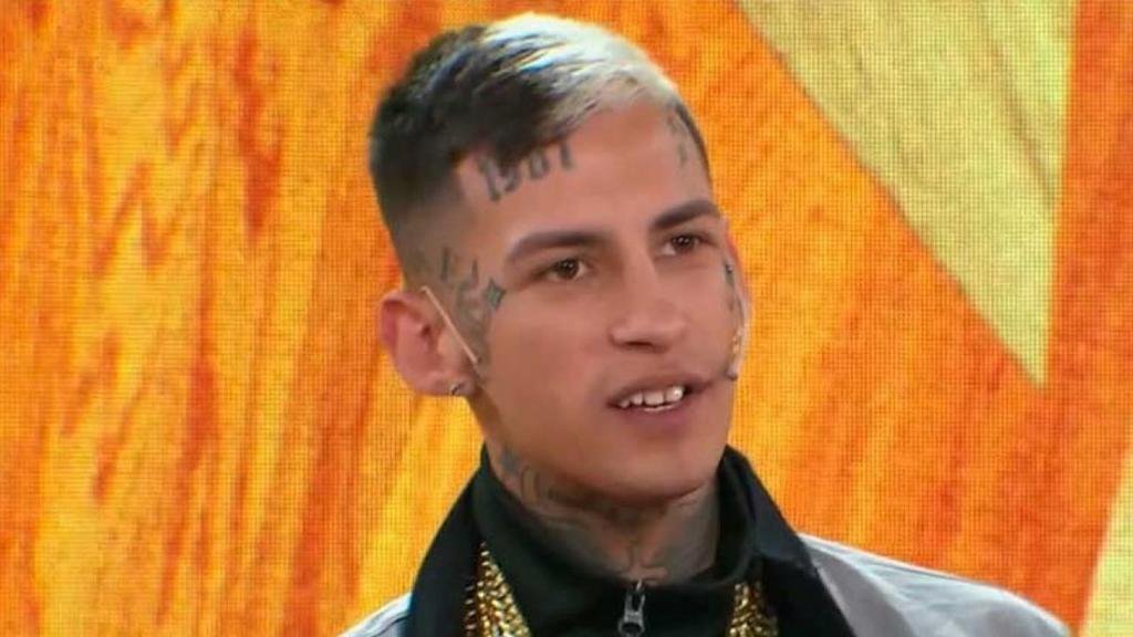 L-Gante visitará hoy “PH” en donde habría tenido un cruce “escandaloso” con Andy