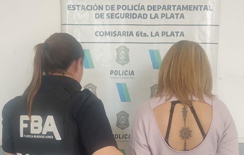 Destrozó el kiosco de su ex pareja y terminó presa