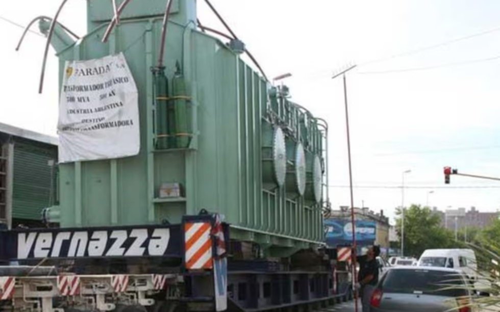 Desvíos en el Tránsito en Quilmes por traslado de gran transformador
